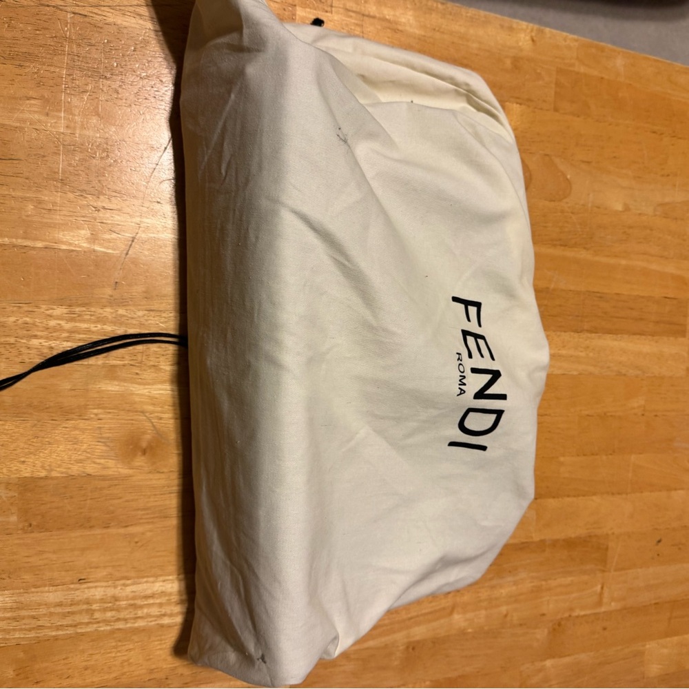 Fendi Tote Bag - Picture 2 of 4